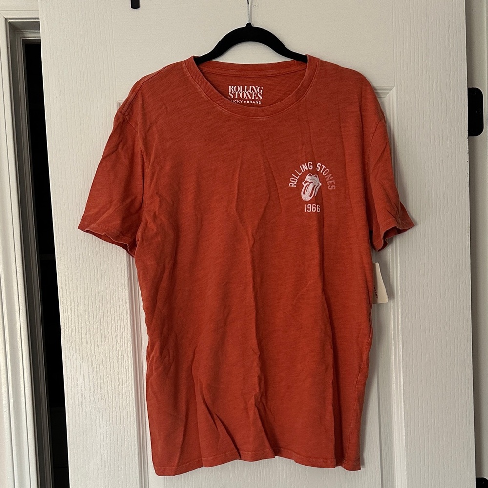 Lucky Brand Men’s Rust Orange Rolling Stones Logo Tee